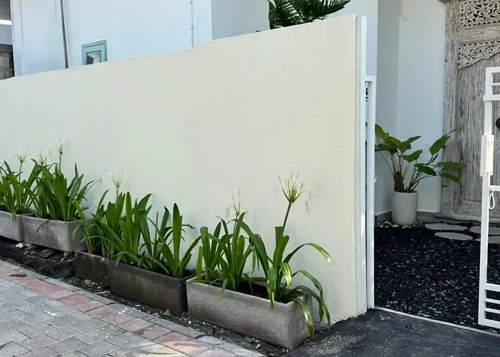 Villa Kayu Tulang